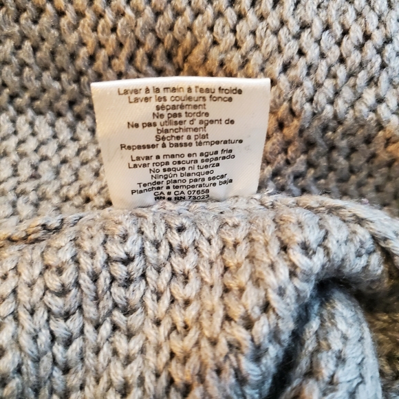 SEDUCTIONS | Knit Light Grey Synched Sleeves Cardigan (Size M) - Picture 8 of 9